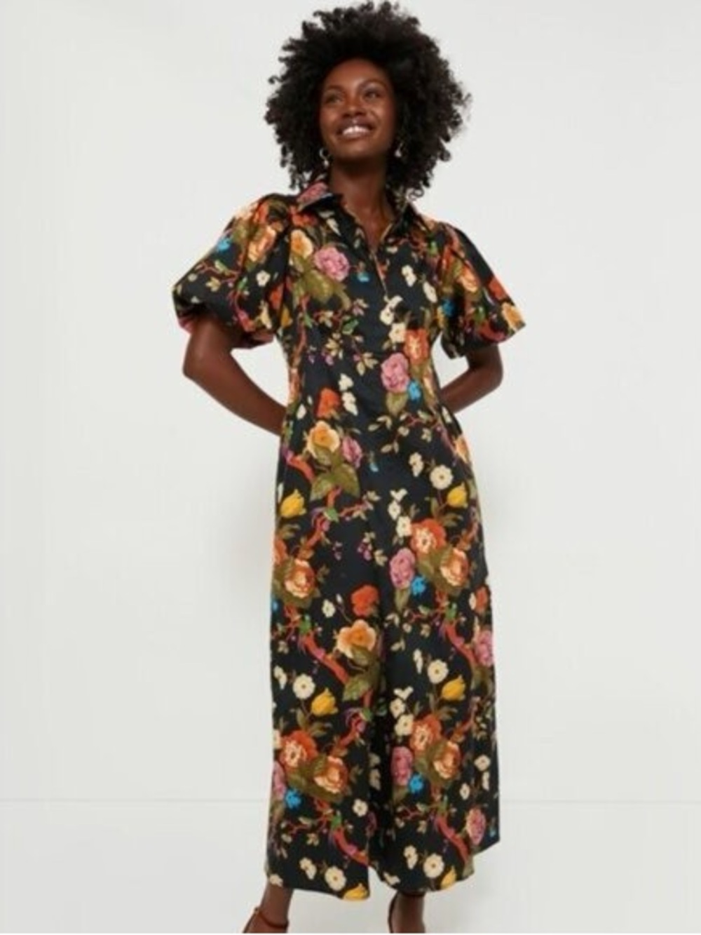 Tuckernuck | Baroque Floral Delaney Short Puff Sleeve Midi Dress Size L